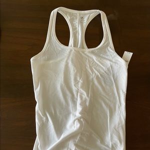 NWT Gapfit white racerback tank top